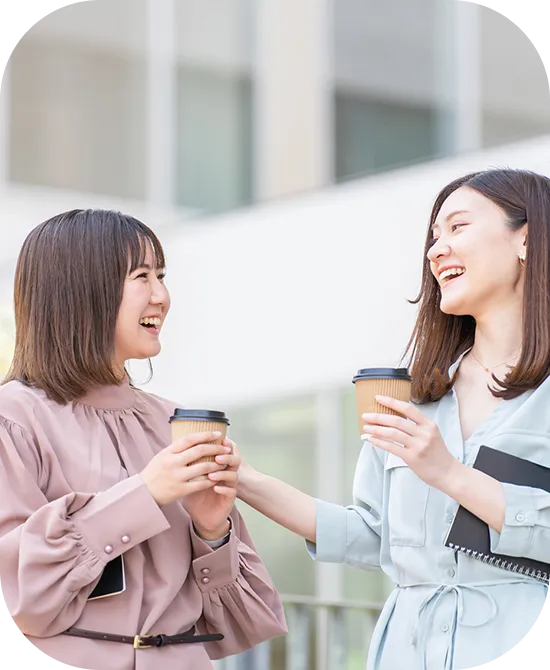 学生が会話している様子